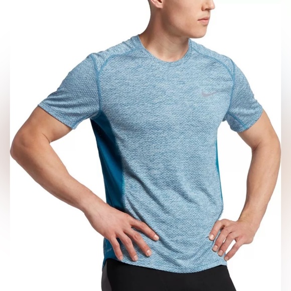 Nike Dri-FIT running t-shirt, Size Medium - Picture 1 of 5